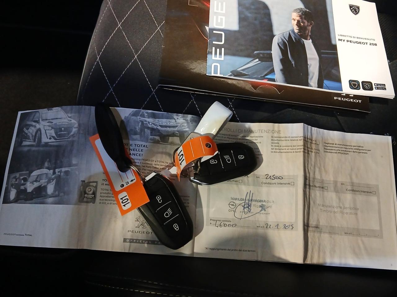 Peugeot 208 PureTech 100 Stop&Start 5 porte GT Pack