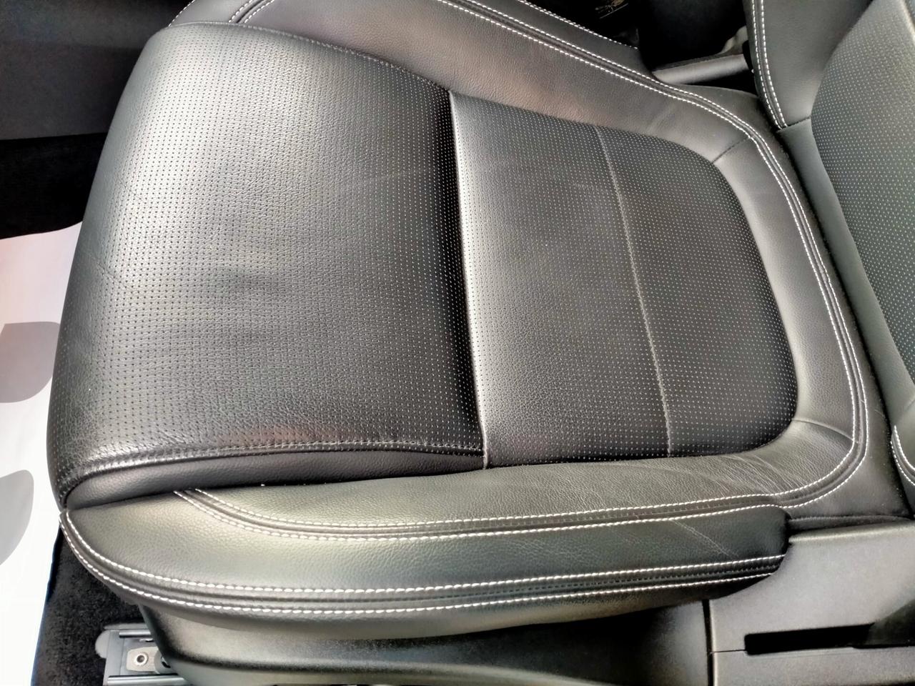 Jaguar E-Pace 20D MHEV AWD 204CV R-DYNAMIC BLACK DESIGN PACK LEGA20 LED PREMIUM