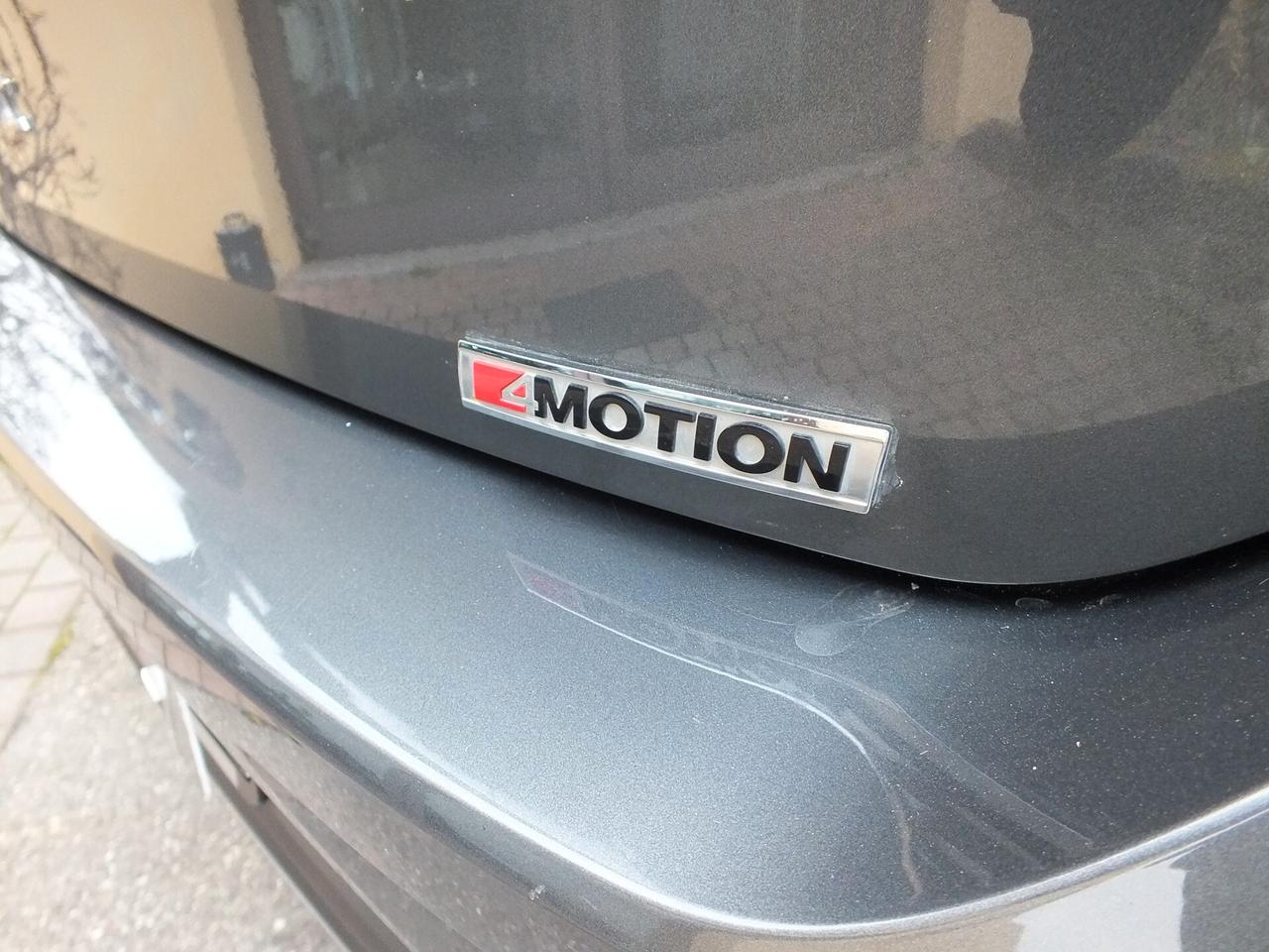 VW T-ROC- 2.0 TDI 4X4 MANUALE 6 MARCE STYLE