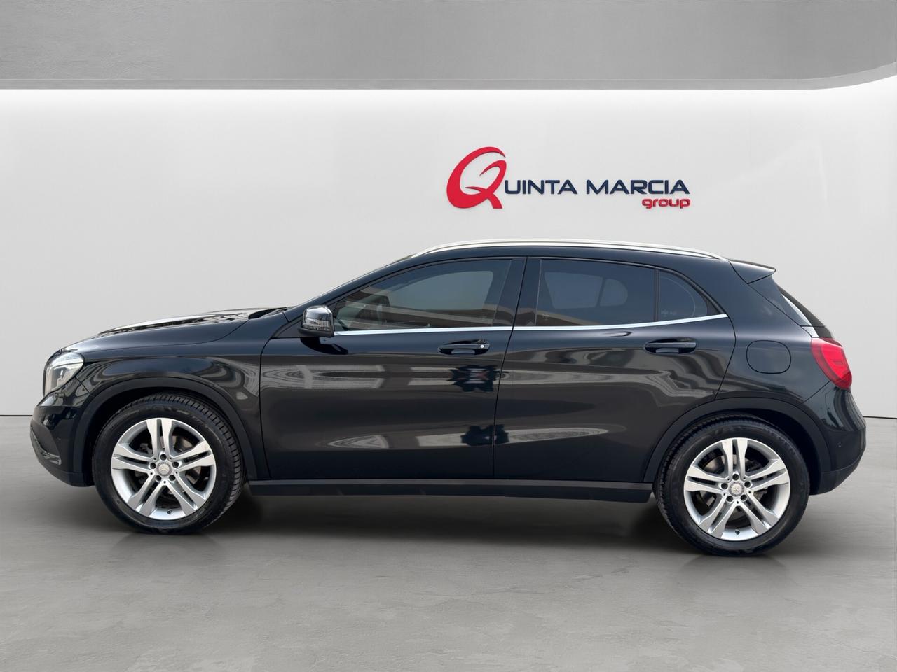 Mercedes-benz GLA 200d AUTOM/TETTO APRIBILE