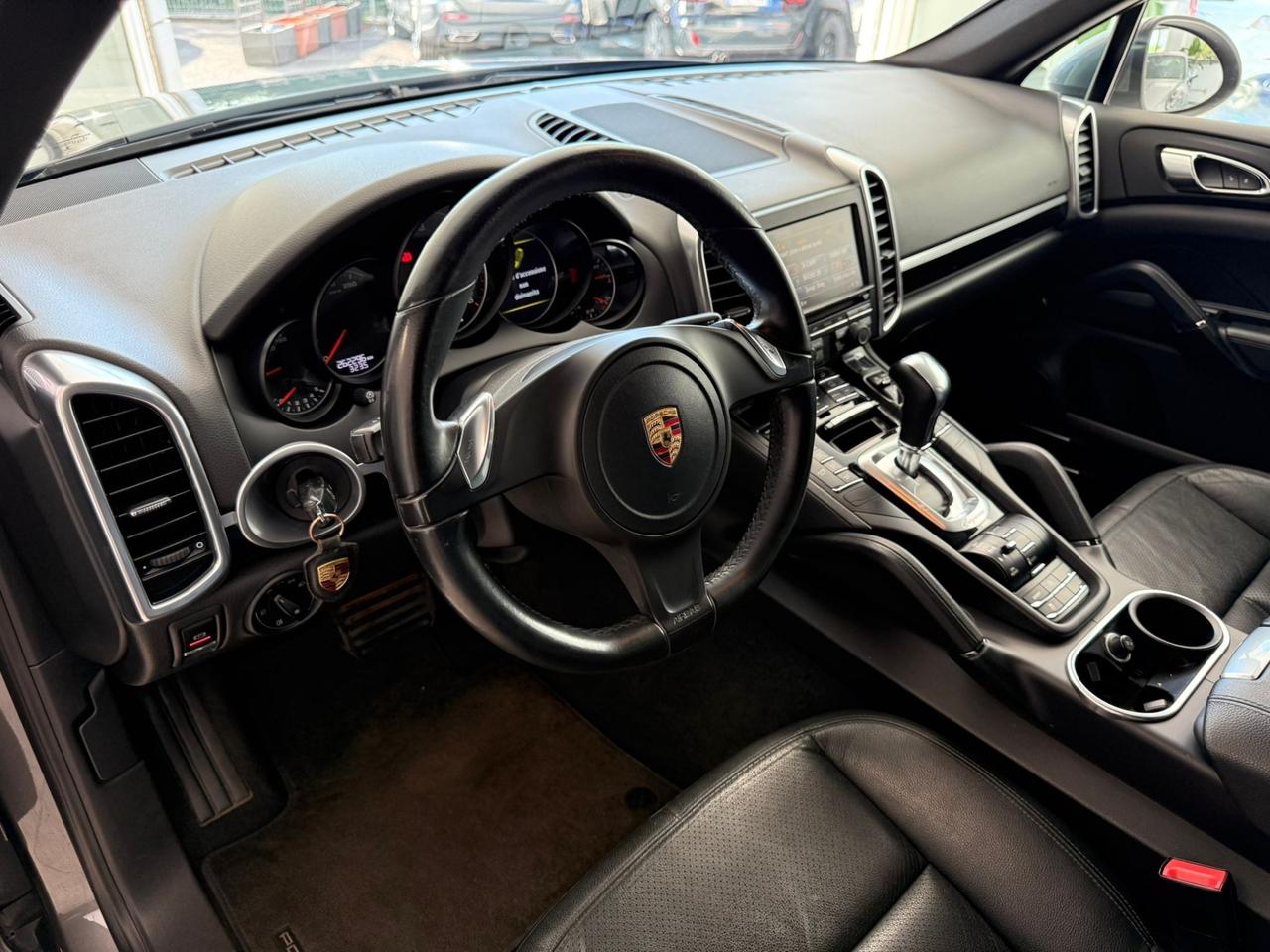 Porsche Cayenne 3.0 DIESEL 245cv TIPTRONIC PERFETTA
