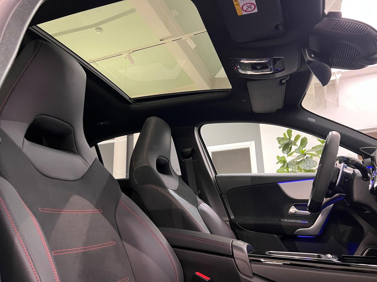 MERCEDES Classe A - W177 2023 AMG Premium Plus AMG Line 4matic+ auto