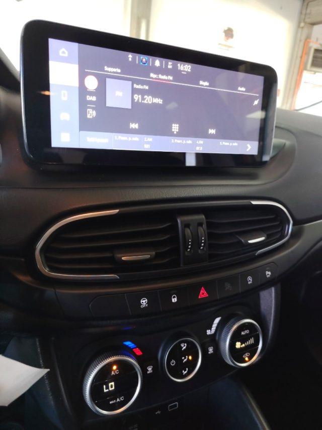 FIAT Tipo 1.6 Mjt S&S SW Cross