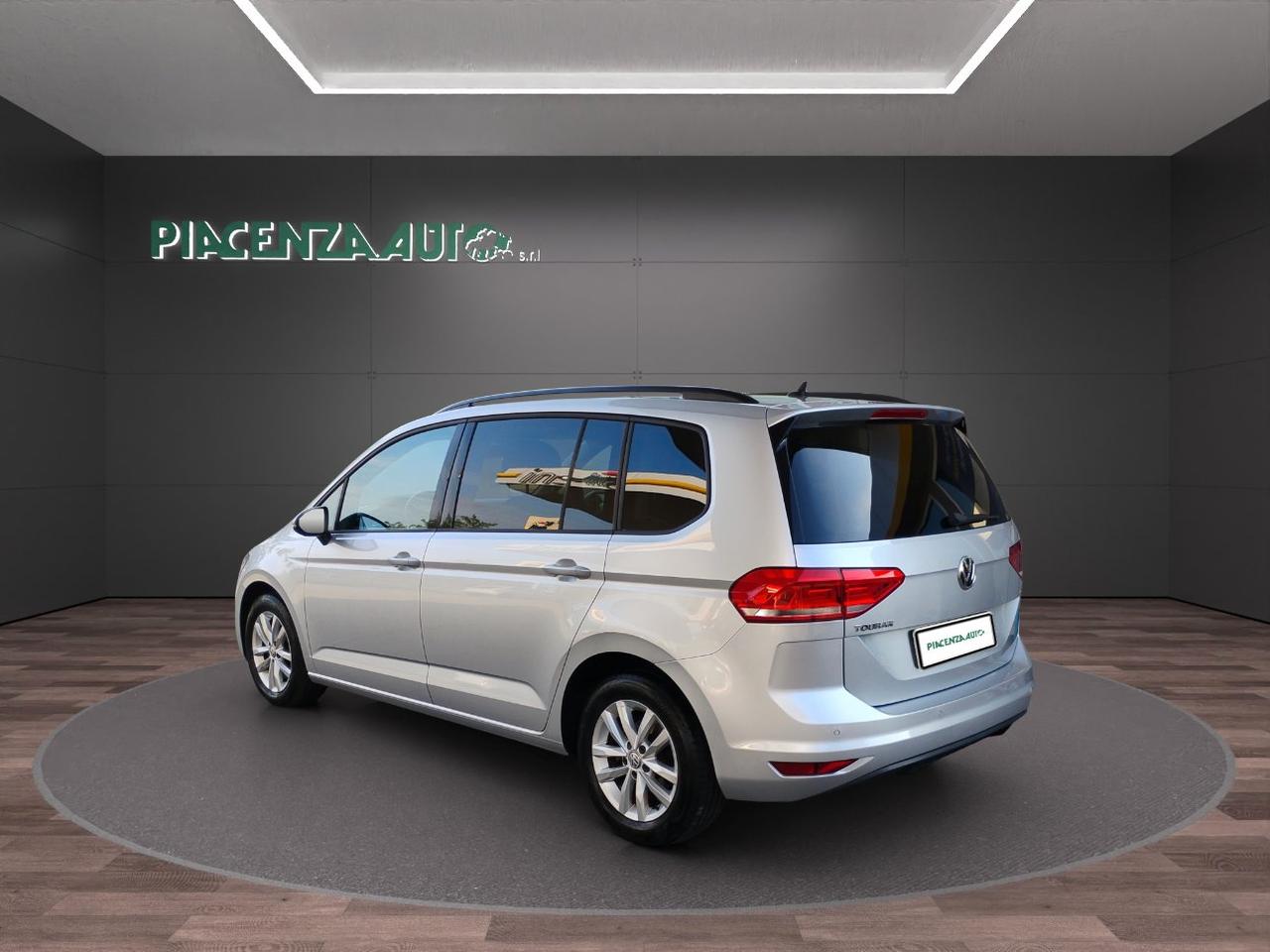 Volkswagen Touran 1.6 tdi Highline 115cv.NAVI.UNICO PROPRIETARIO