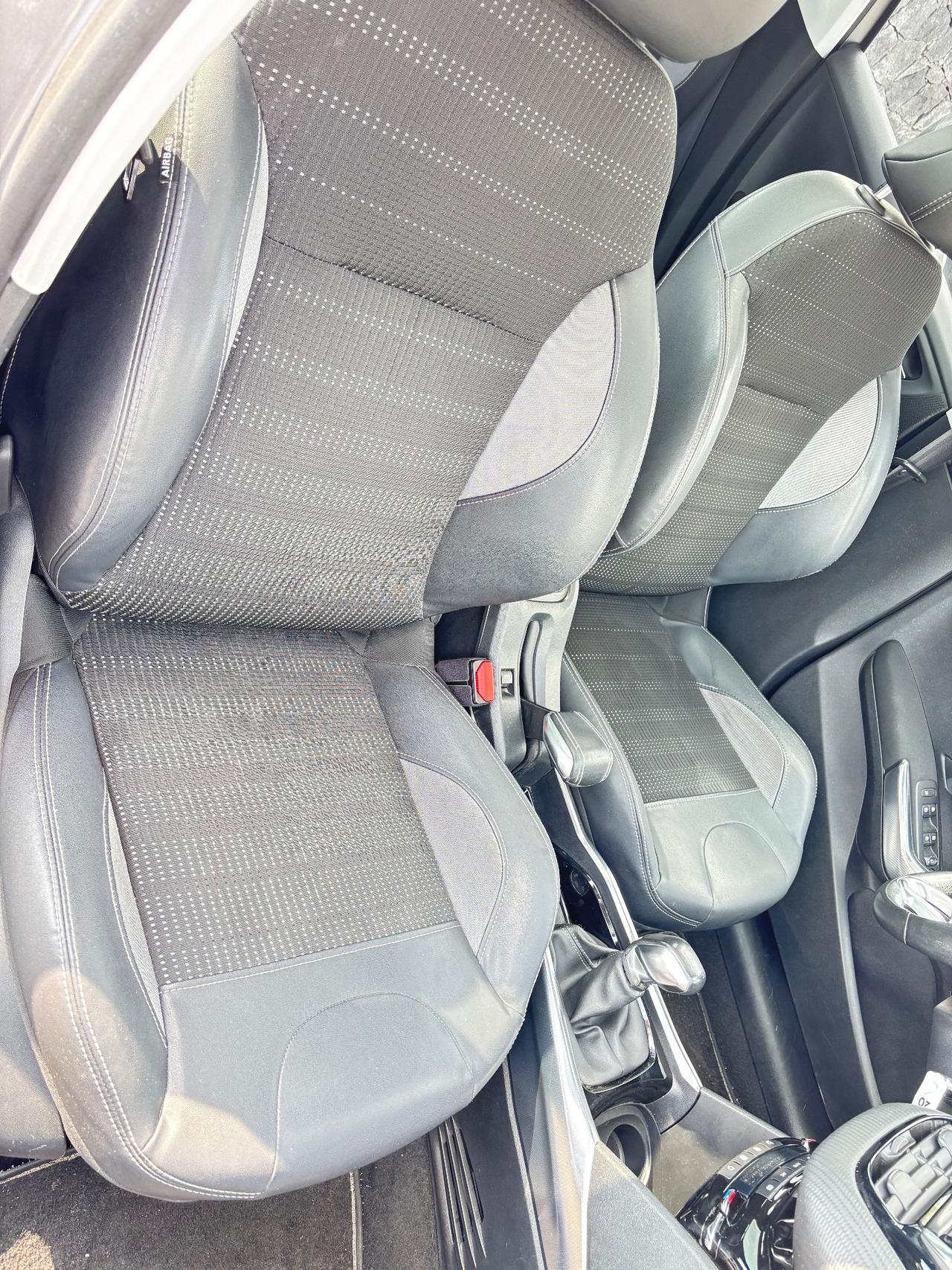 Peugeot 2008 1.6 e-HDi 92 CV Stop&Start Allure