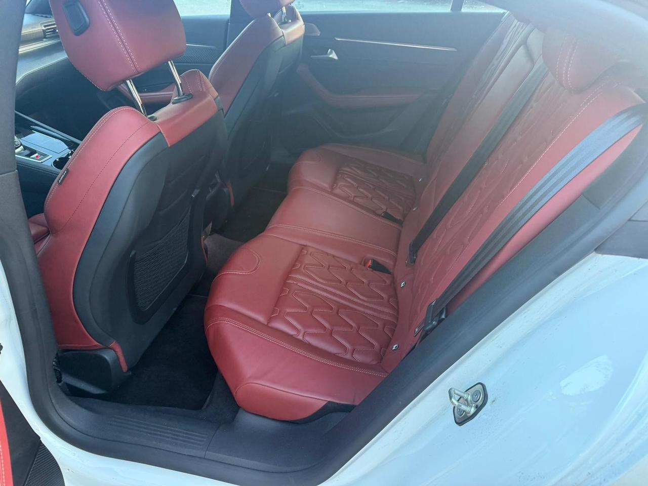 Peugeot 508 BlueHDi 180 Stop&Start EAT8 GT