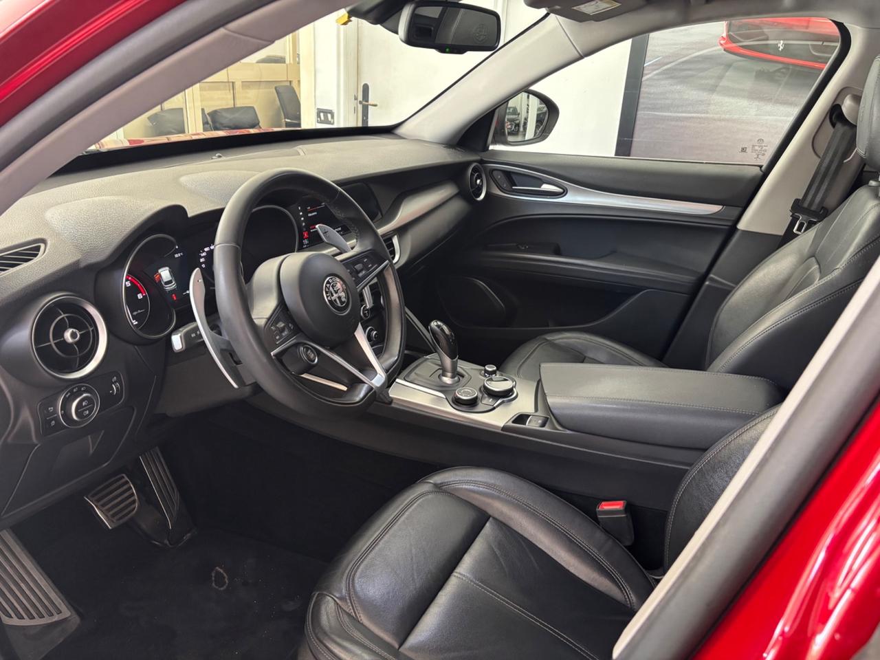 Alfa Romeo Stelvio 2.2 Turbodiesel 210 CV AT8 Q4 Super