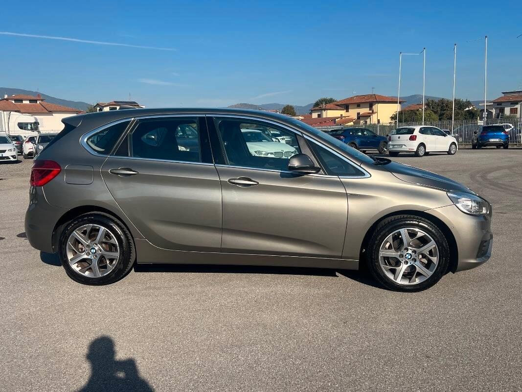 BMW Serie 2 218d Luxury auto