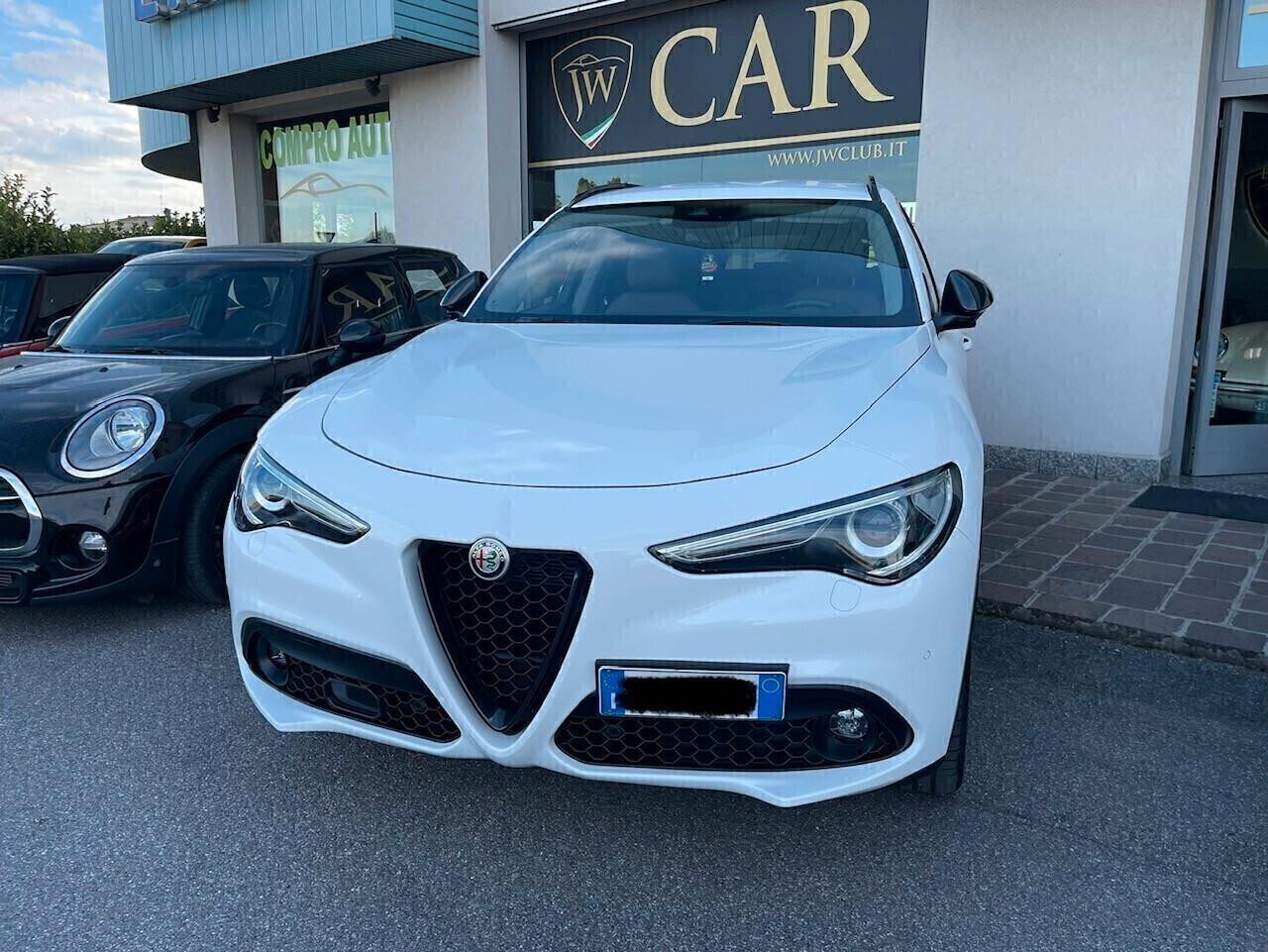 Alfa Romeo Stelvio 2.2 Turbodiesel 210 CV AT8 Q4 Executive