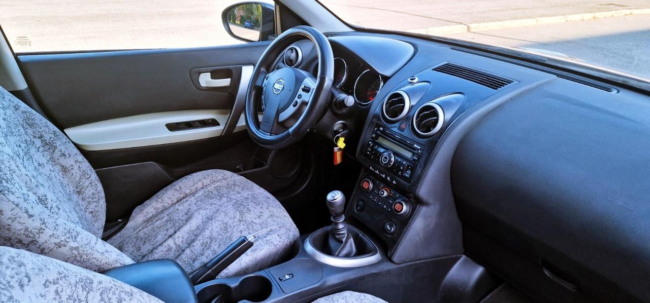 Nissan Qashqai 2.0 dCi DPF Visia