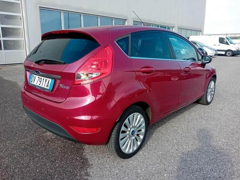Ford Fiesta 1.2 82 CV 5 porte Titanium