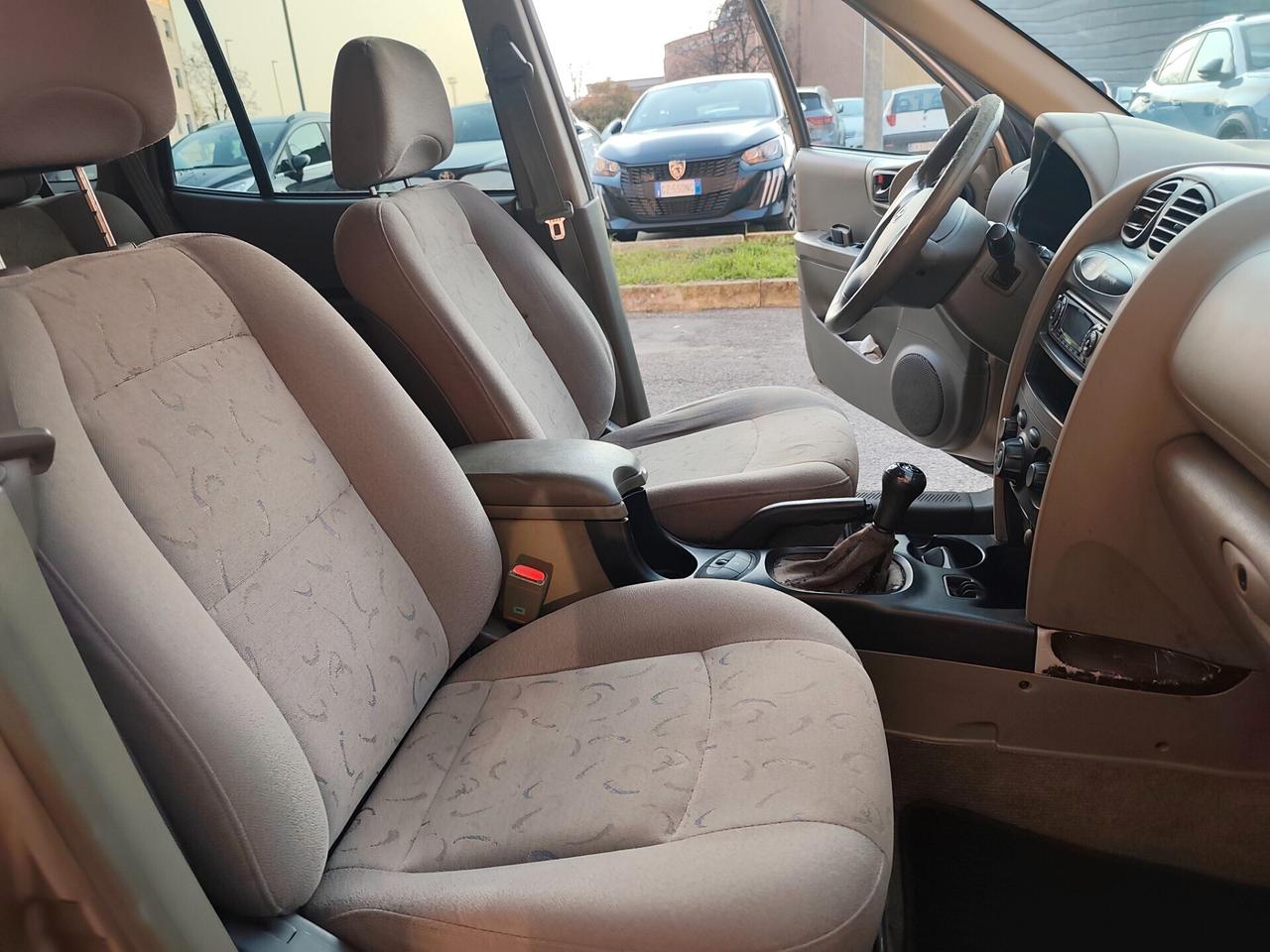 Hyundai Santa Fe 2.4i 4WD GL Plus