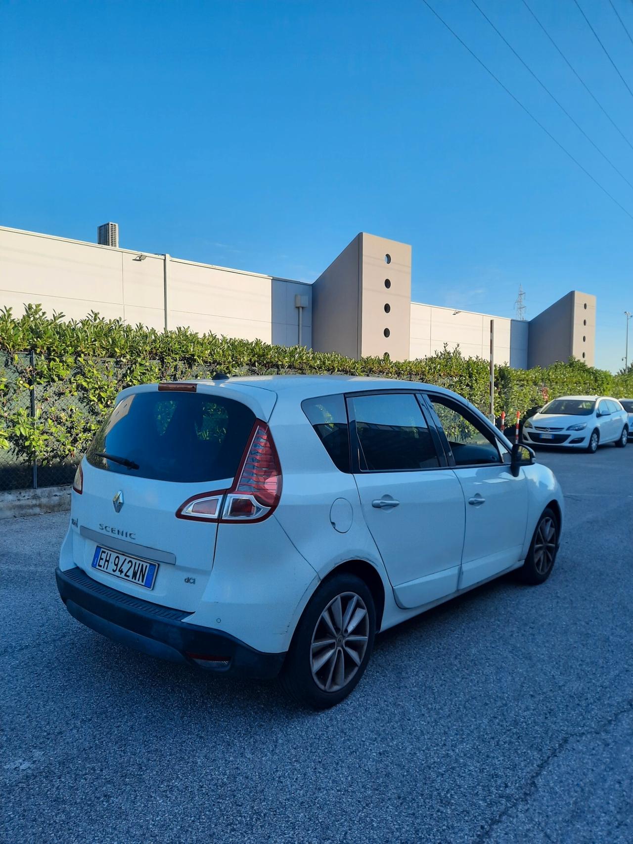 Renault Scenic Scénic X-Mod 1.5 dCi 110CV Luxe