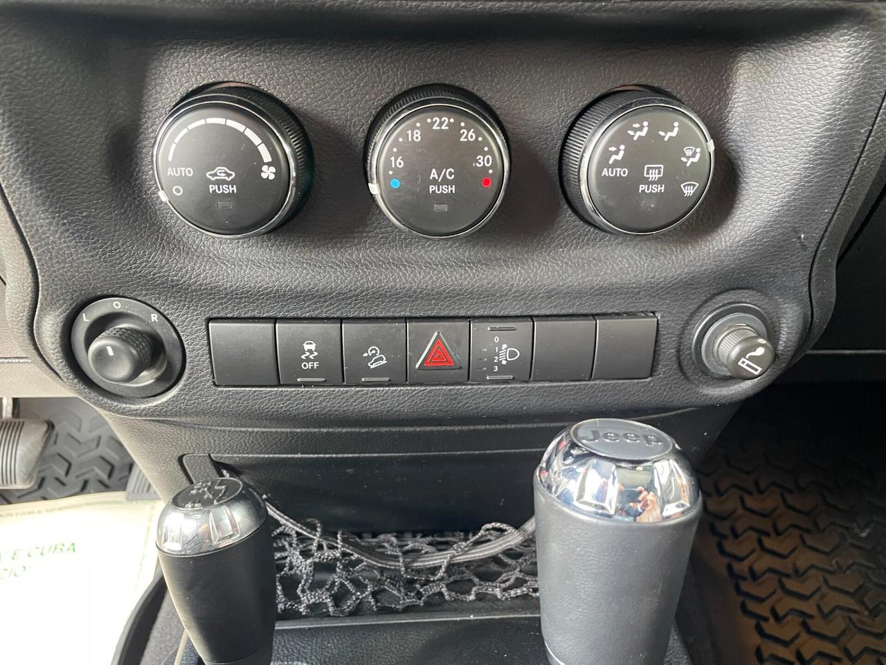 Jeep Wrangler 2.8 CRD Automatica