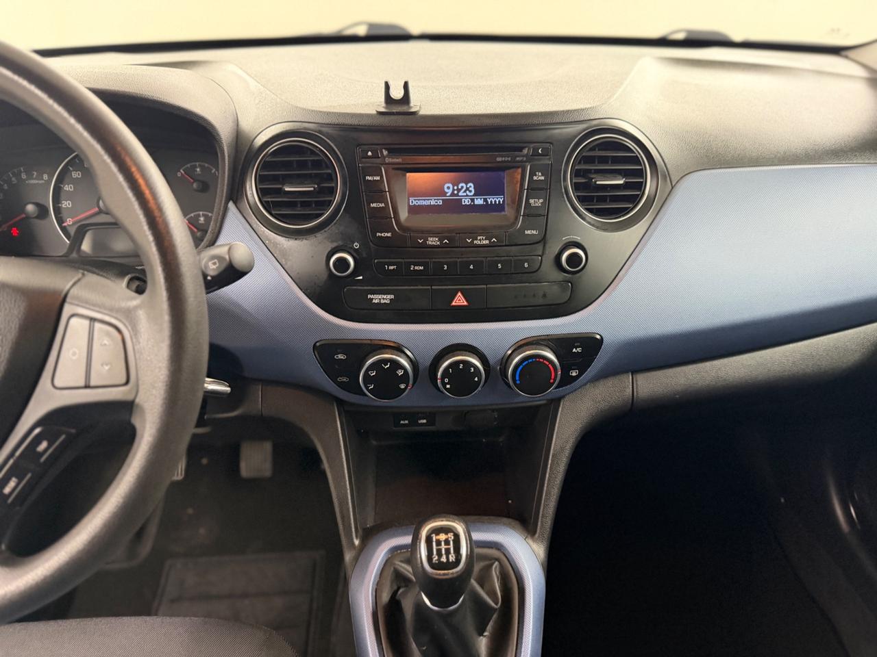 HYUNDAI i10 (anno 2016)