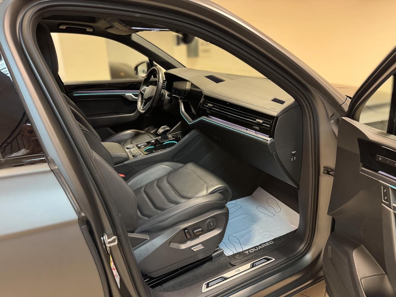 Volkswagen Touareg 3.0 V6 TDI 286 CV SCR R-Line