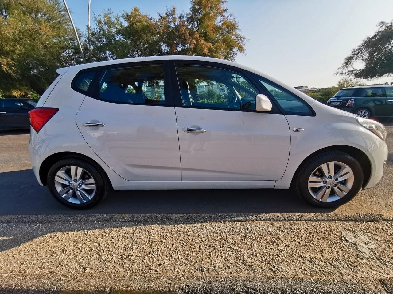 Hyundai iX20 1.4 CRDI 90 CV Style 2013