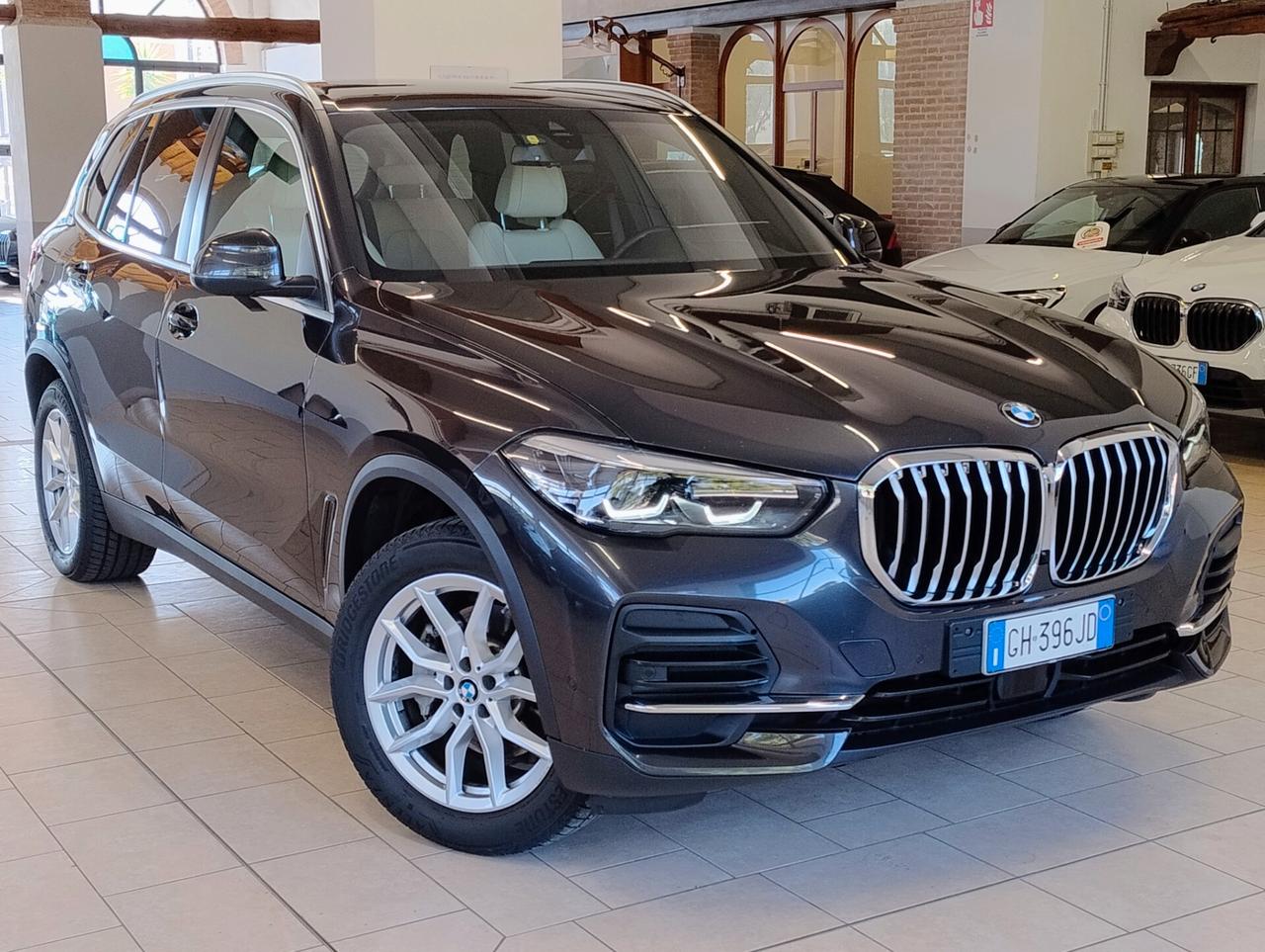 BMW X5 25d xDRIVE AUTO LIVE COCKPIT LUCI AMBIENTE ACC