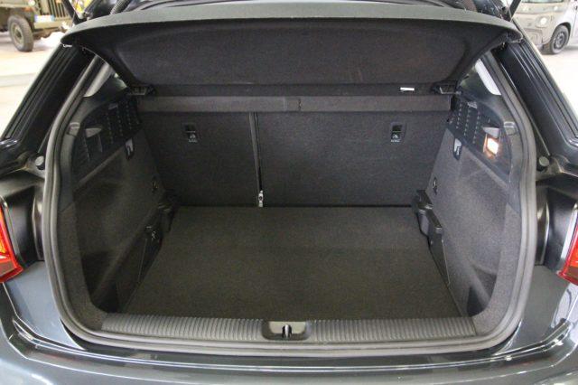 AUDI Q2 30 TDI S-tronic Business 116CV