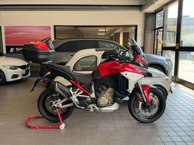Ducati Multistrada V4s Travel & Radar SOLO 4.000 KM