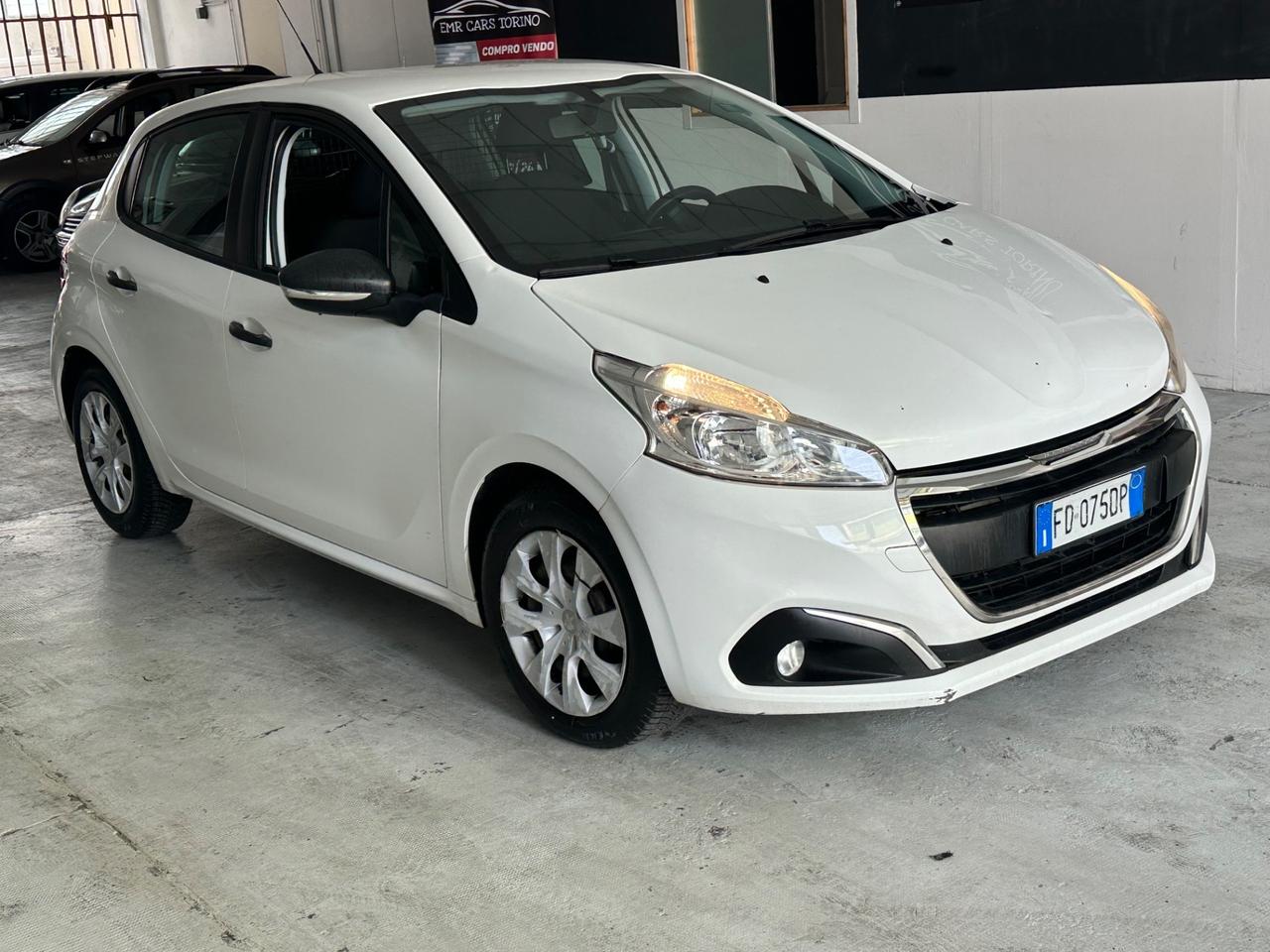 Peugeot 208 BlueHDi 75 5 porte Van Active