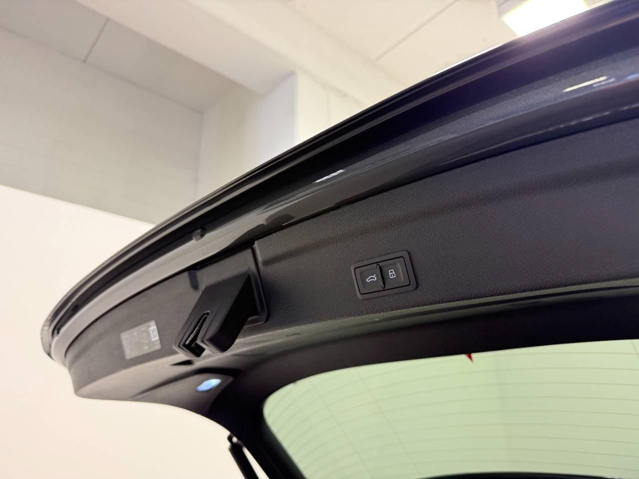 AUDI Q3 SPORTBACK 40 TDI QUATTRO S-TRONIC IDENTITY BLACK