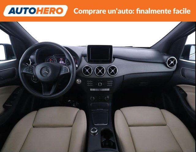 MERCEDES-BENZ B 180 Business