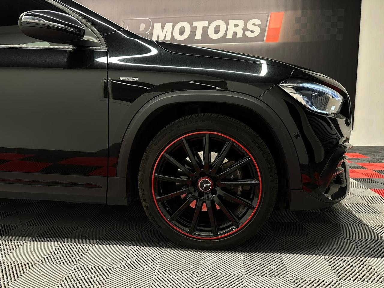 GLA 200d Automatic 4Matic Premium Edition 1