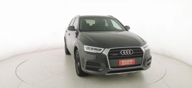 AUDI Q3 40 TFSI quattro S tronic Business Advanced
