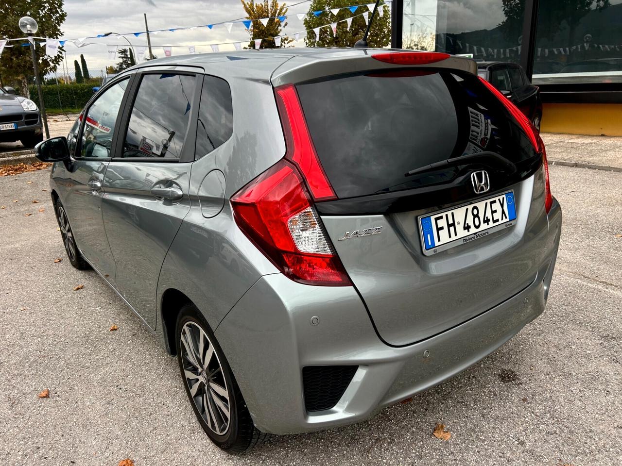 "UNA CHICCA" Honda Jazz 1.3 Elegance 30.000 KM