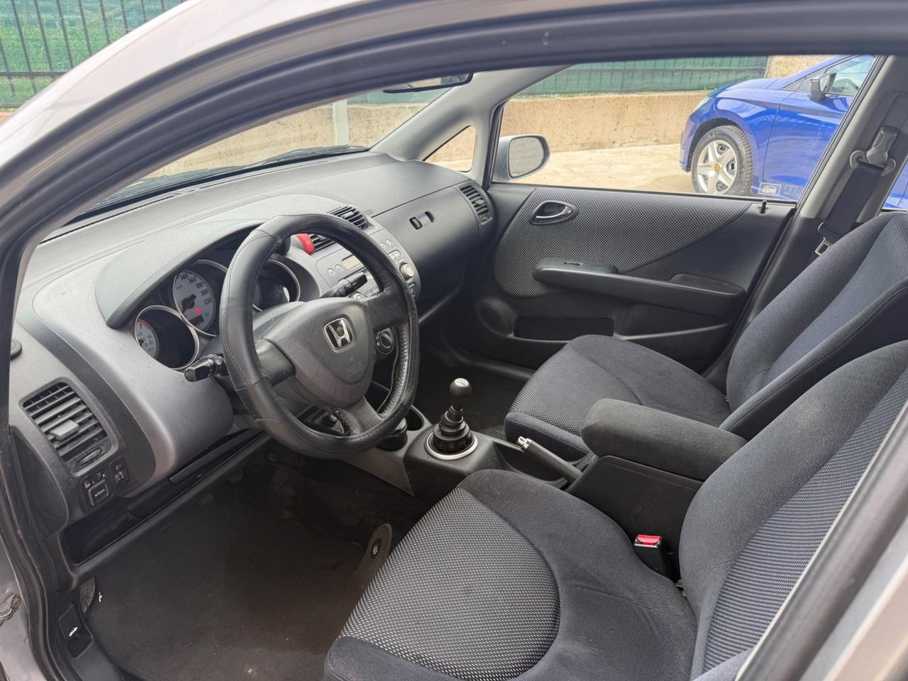 HONDA JAZZ 1.4 BENZINA EURO4 NEOPATENTATI