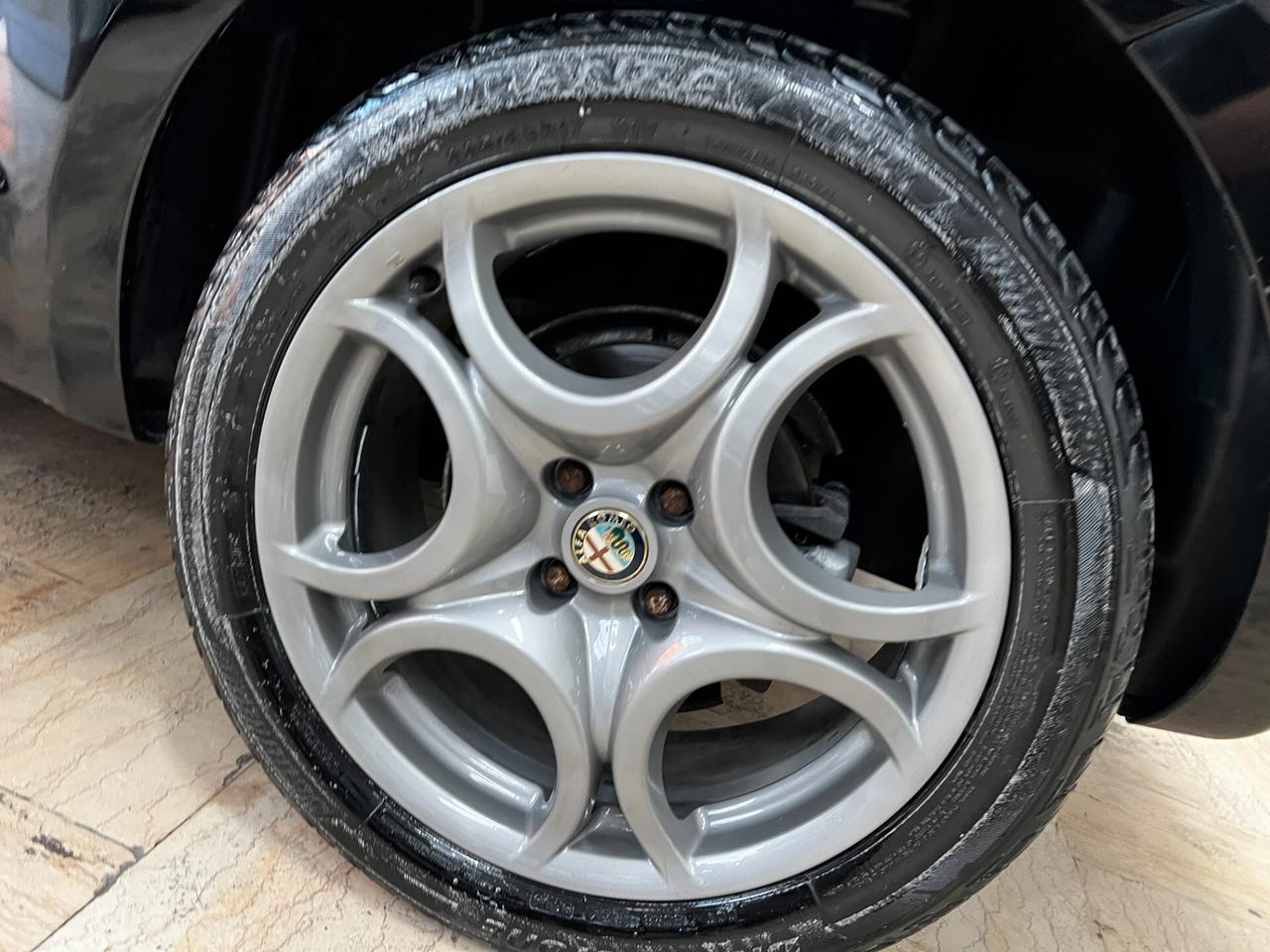 Alfa Romeo MiTo 1.3 JTDm-2 95 CV S&S Distinctive Sport Pack