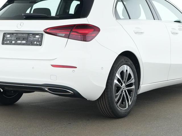 MERCEDES-BENZ A 180 Automatic Progressive Advanced