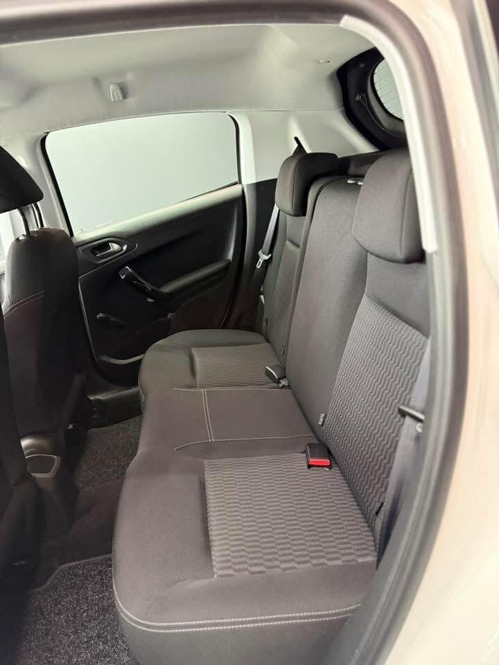 Peugeot 208 1.6 BlueHDi 75 CV Allure 2017