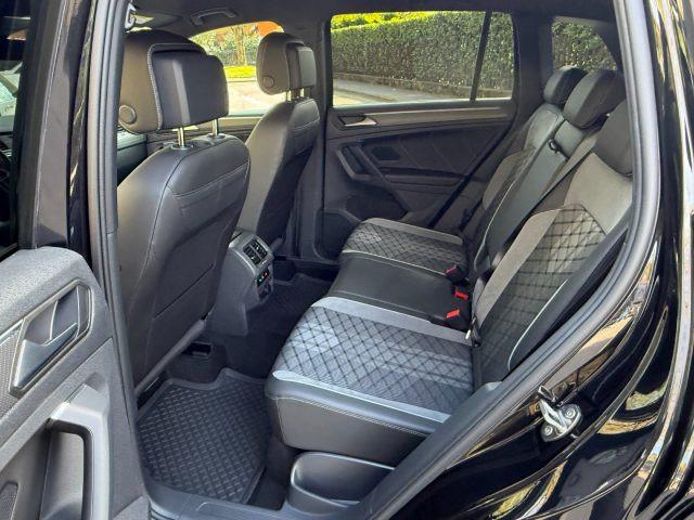VOLKSWAGEN Tiguan 1.5 TSI 150 CV DSG R-Line UNICO PROPRIETARIO