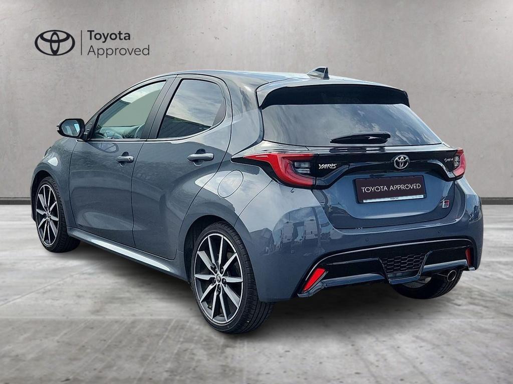 Toyota Yaris 1.5h 130 GR Sport