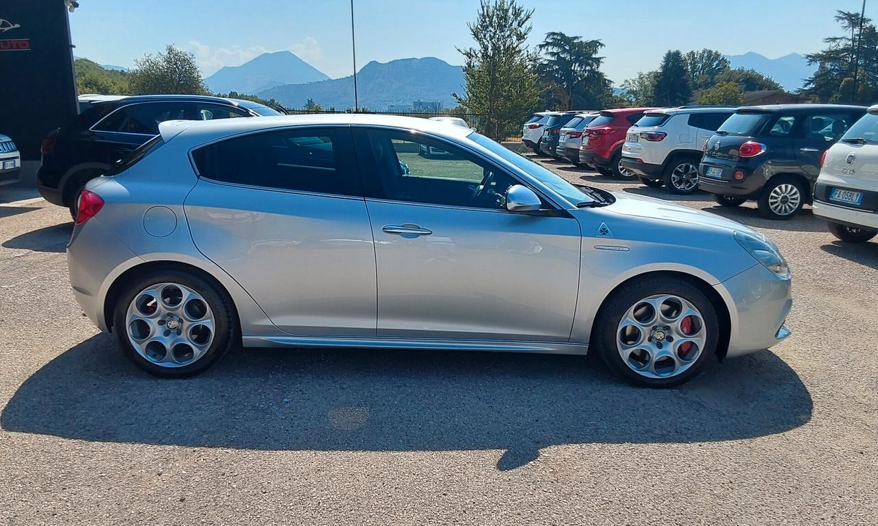 Alfa Romeo Giulietta 1750 TBi Quadrifoglio Verde