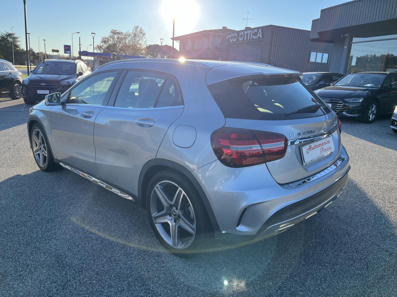 MERCEDES GLA 220 CDI 170 CV 4 MATIC PREMIUM