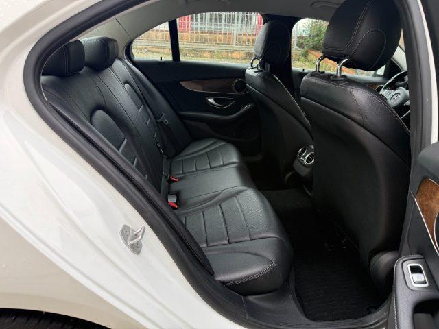 MERCEDES-BENZ C 220 d Auto Sport