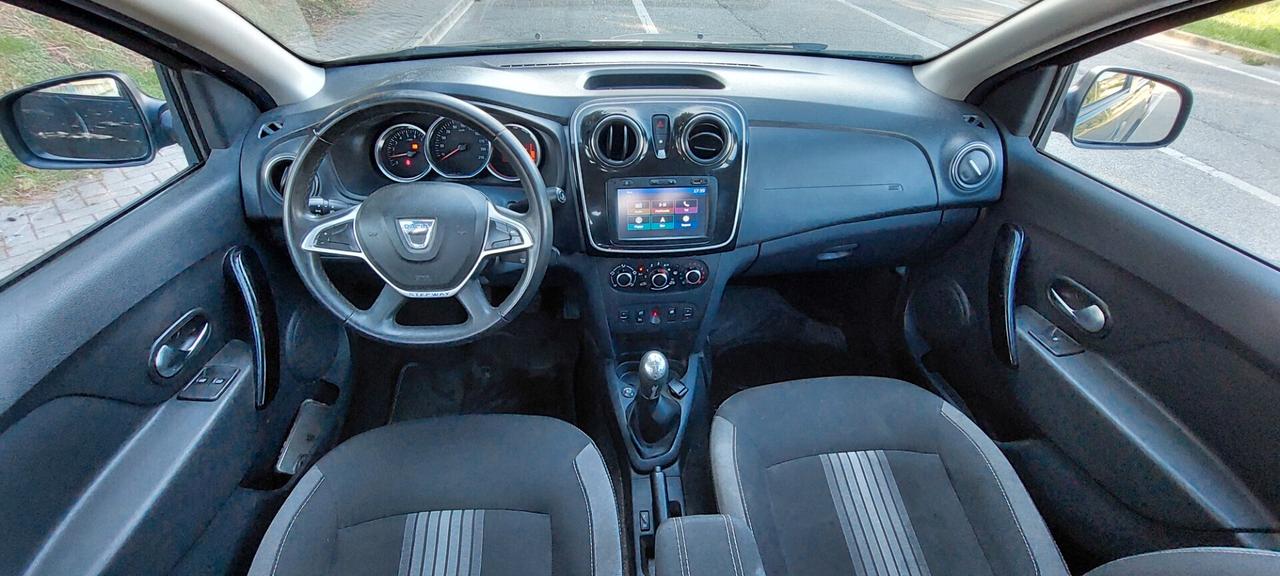 SANDERO STEPWAY 900 TURBO GPL DI SERIE SeS SS WOW 90 CV NAVI RETROCAMERA STRAFULL OPTIONAL