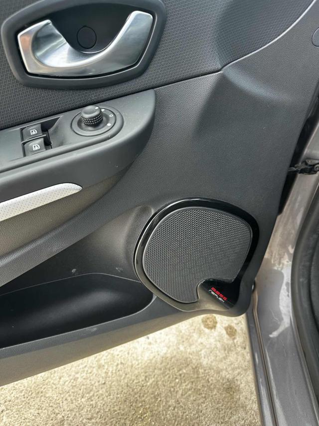 RENAULT Clio dCi 8V 90CV Start&Stop 5 porte Energy Zen