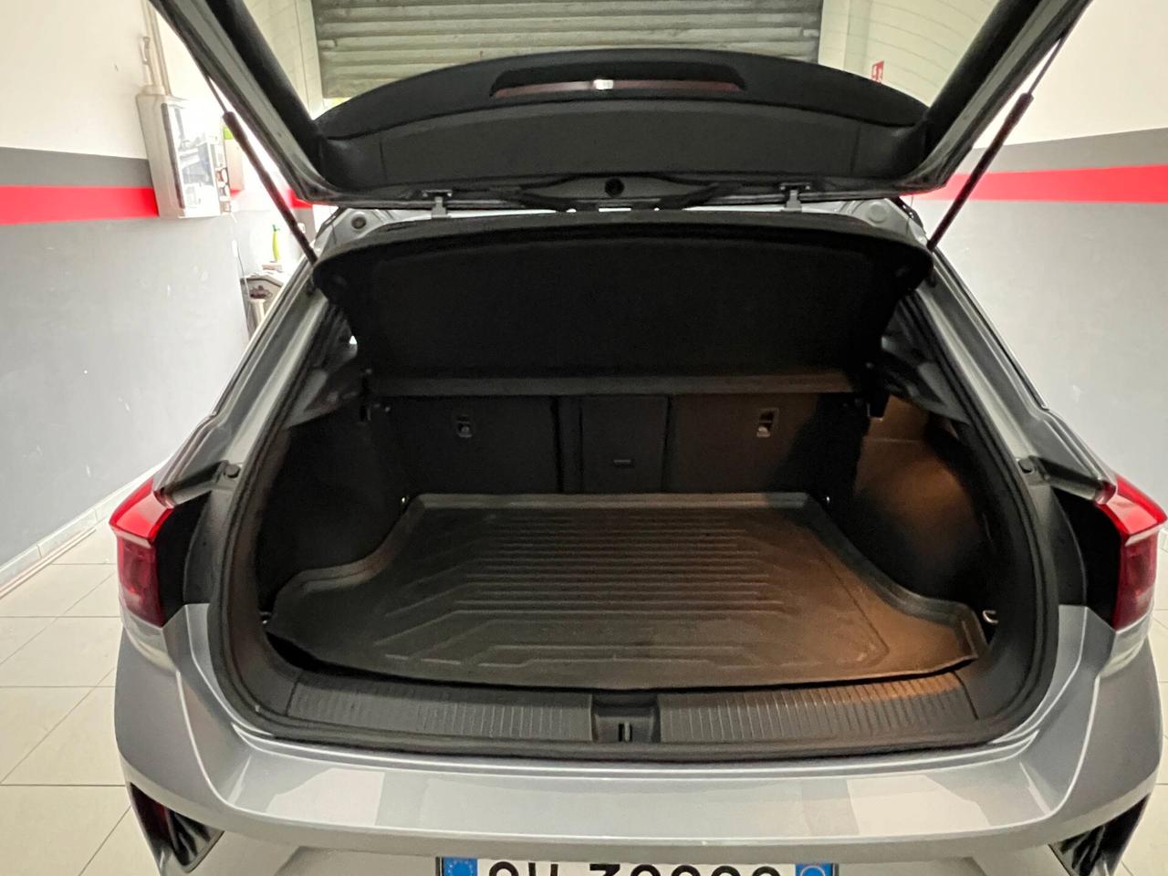 Volkswagen T-Roc 2.0 TDI SCR R-Line