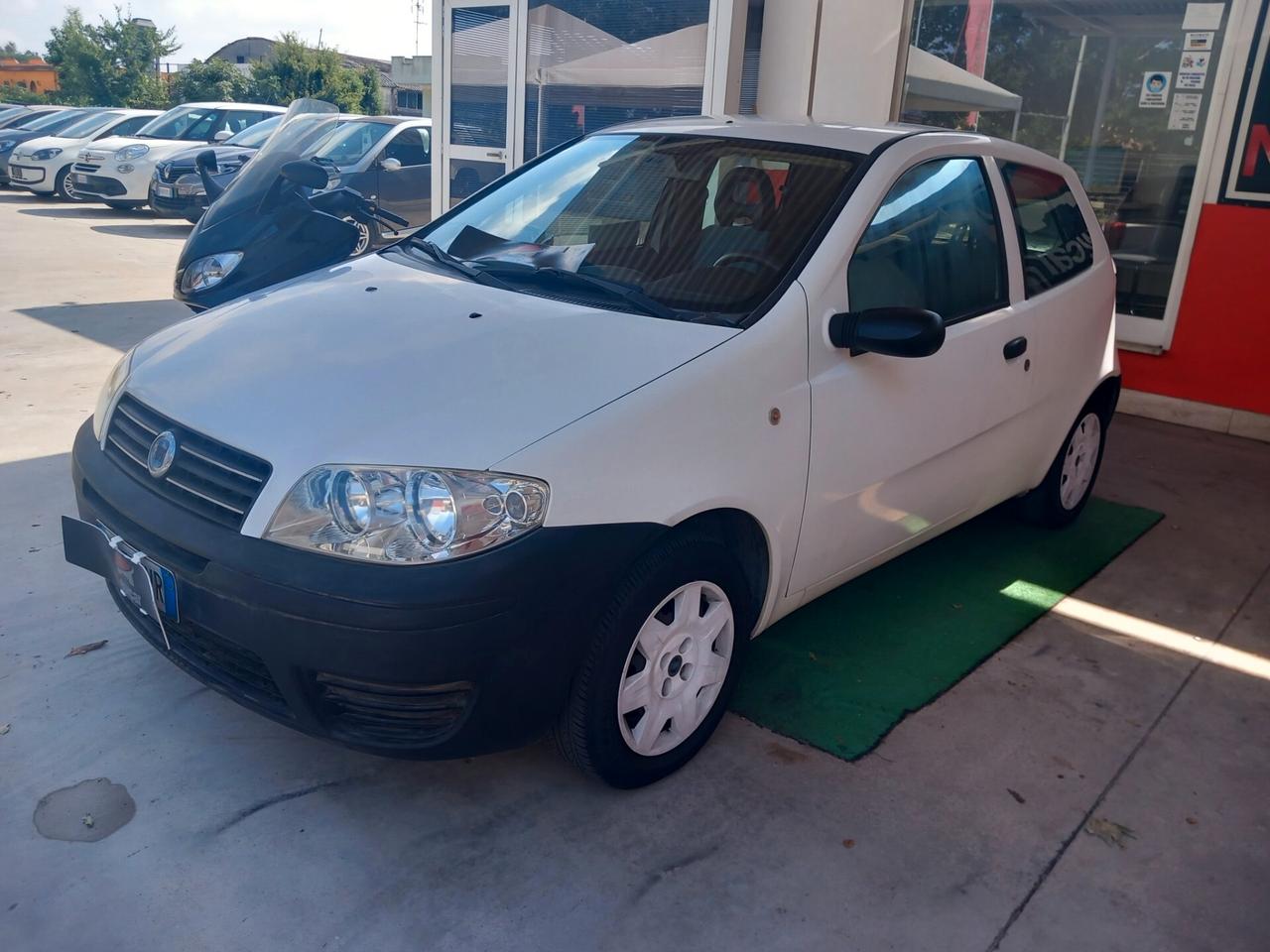 Fiat Punto 1.2 3 porte Active