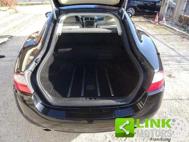 JAGUAR XK 4.2 V8 Coupé