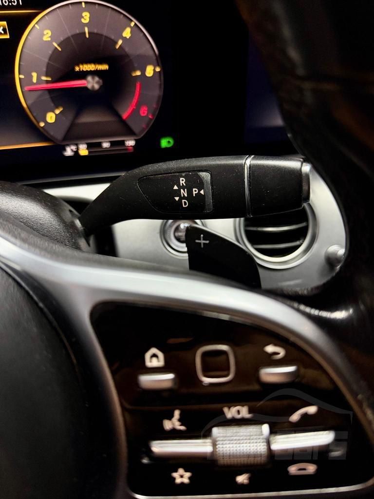 Mercedes E220 PREMIUM PLUS