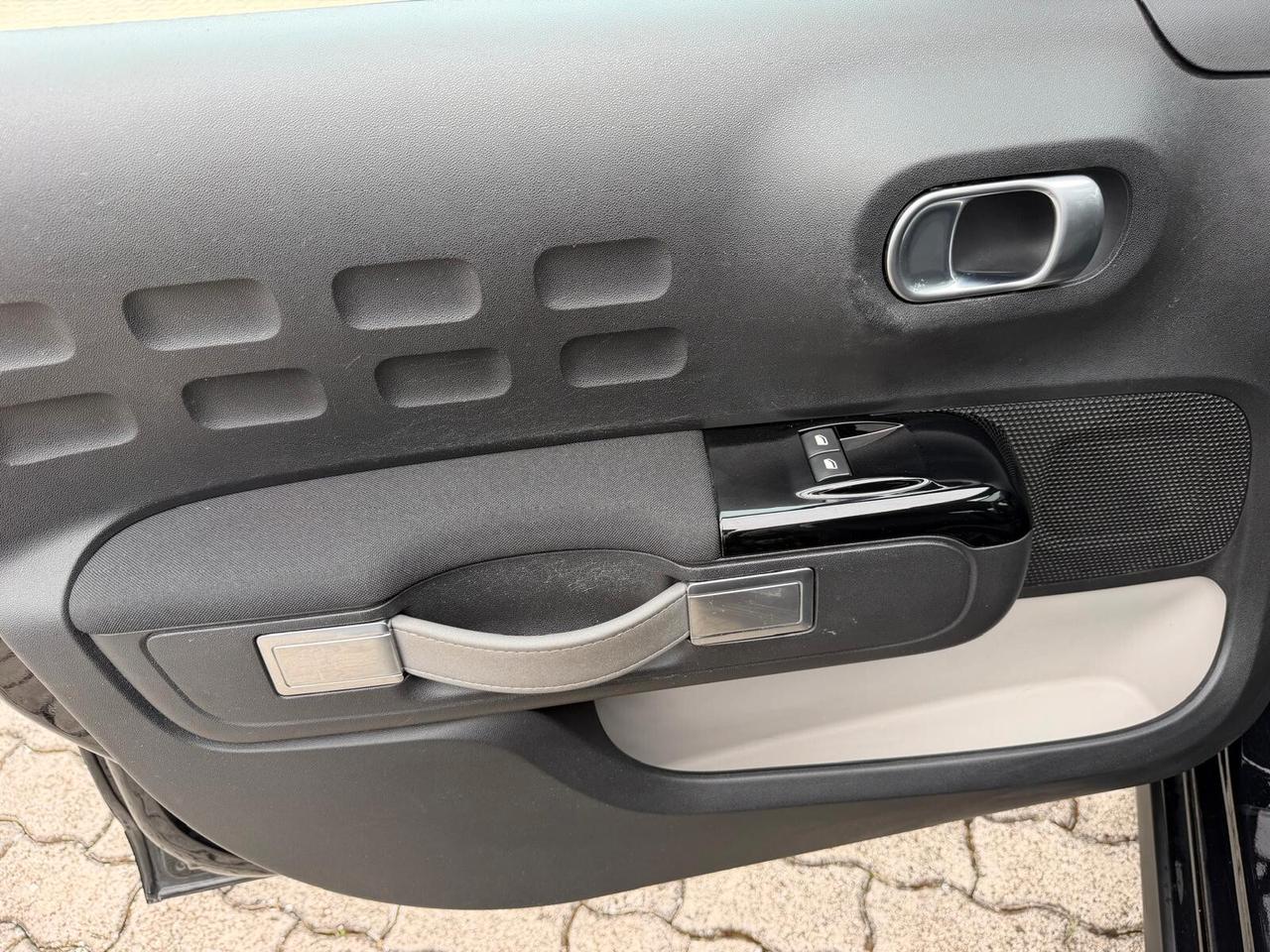 Citroen C3 PureTech 83 S&S Shine