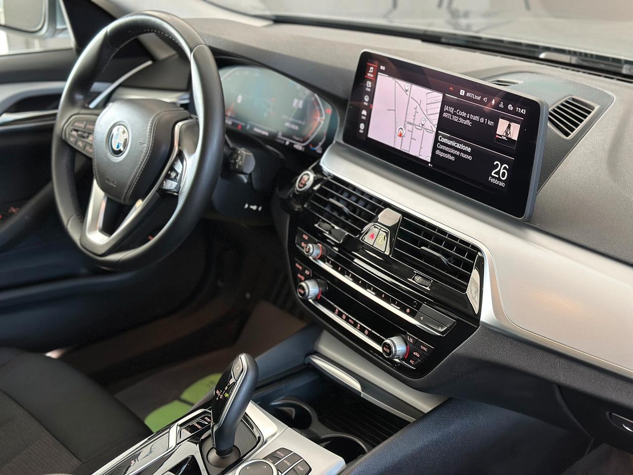 BMW 520 d Touring MHEV xDrive Business auto