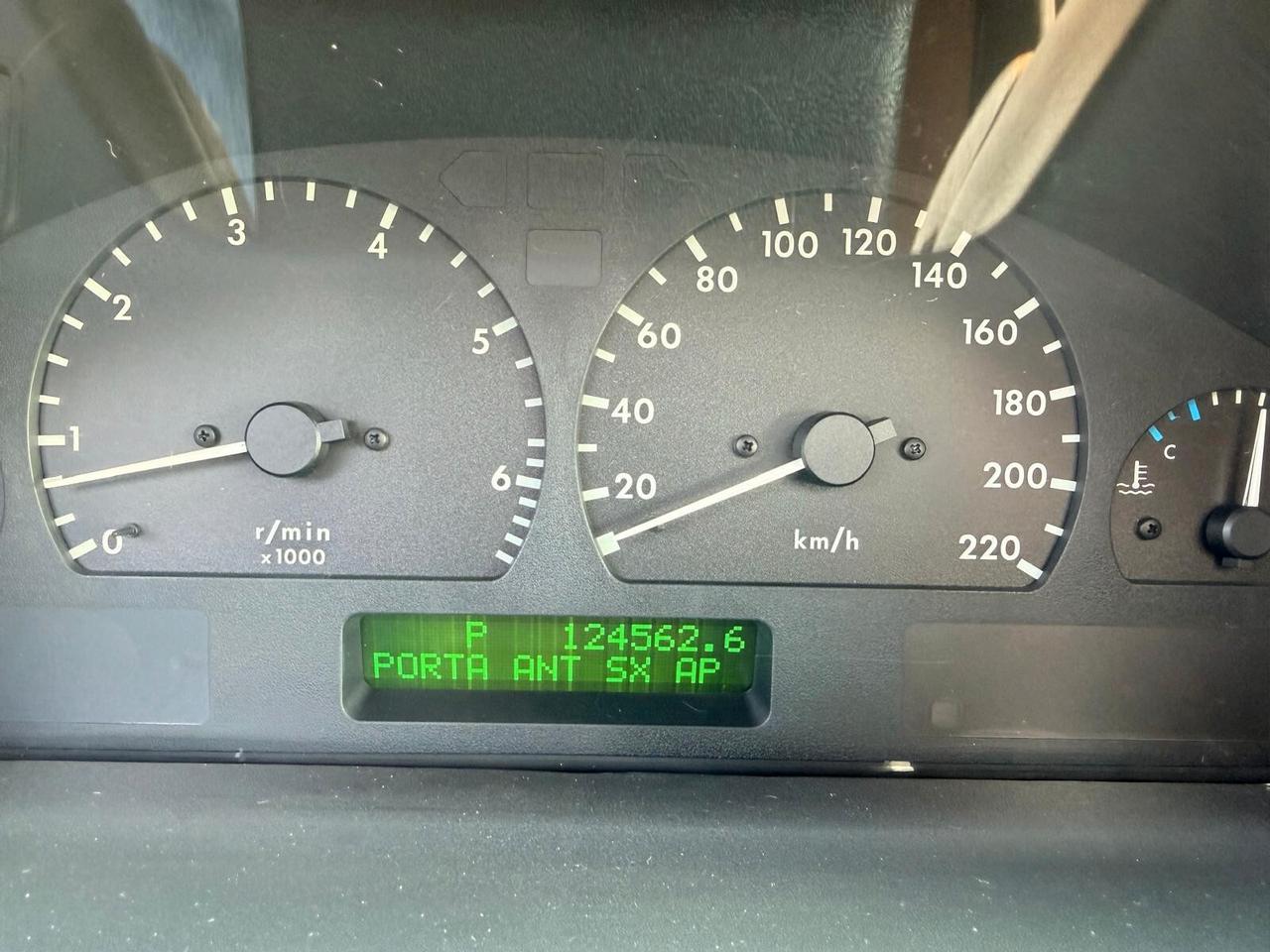 Land Rover Range 4.6 V8 cat 5p. aut. HSE