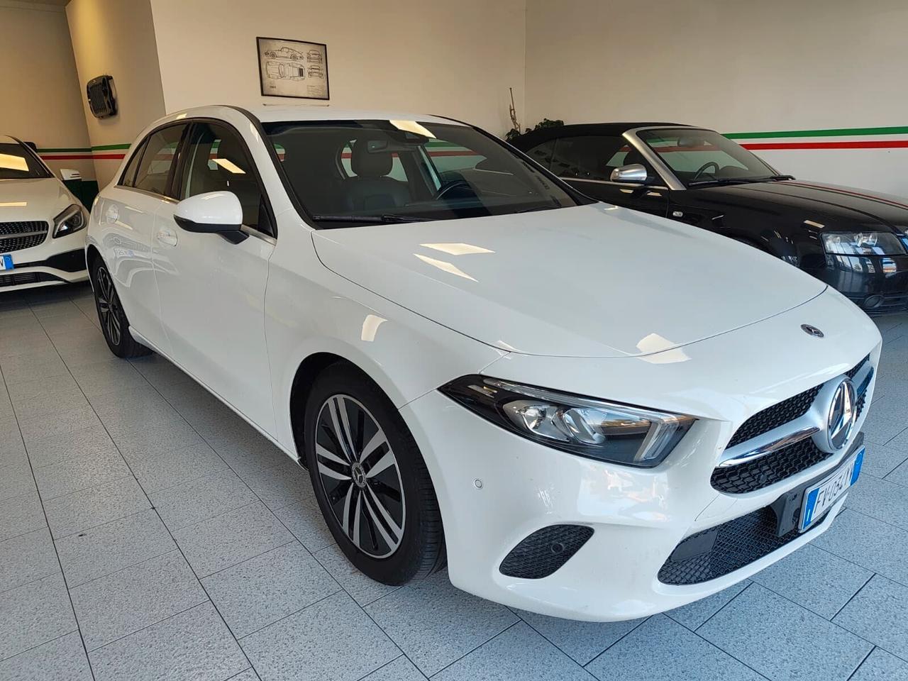 Mercedes-benz A180d AUTOMATICA NEOPATENTATI