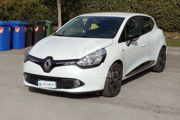 RENAULT Clio dCi 8V 90 CV Start&Stop 5 porte Energy Duel